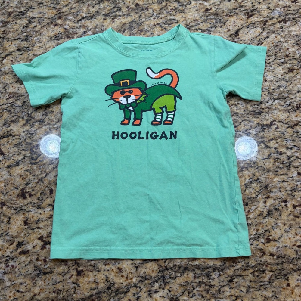 Life is Good Boy Crusher T-Shirt Green Hooligan Leprechaun Cat St Patricks Day M